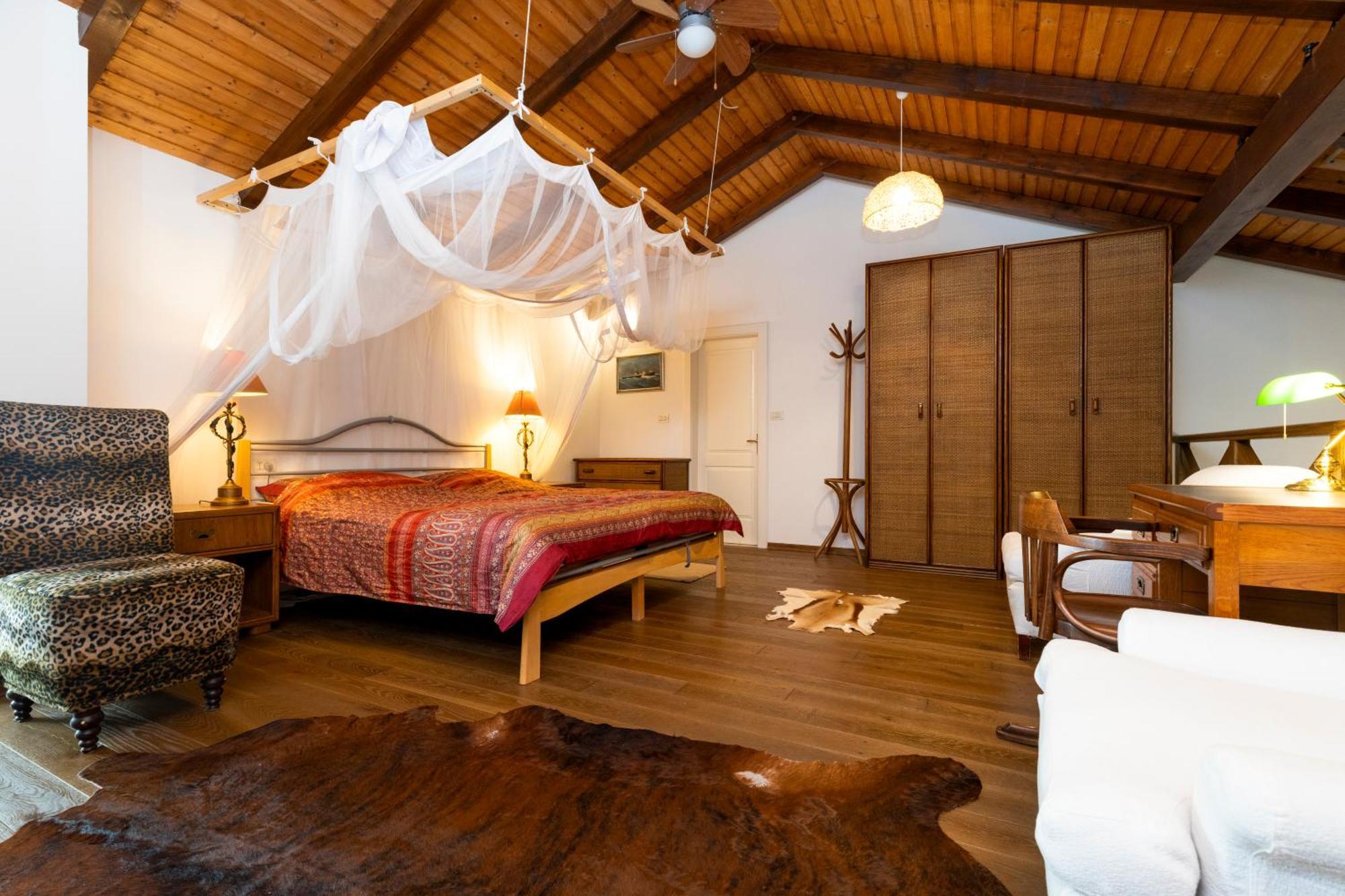 Вилла Stone House Retreat Мали-Лошинь Экстерьер фото